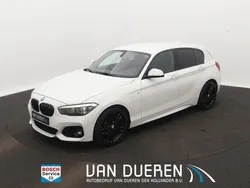 Wit Gebruikt 2018 BMW 120 Executive Hatchback | € 20.950 (Eerlijke prijs)