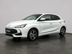Wit Gebruikt 2024 MG MG3 Luxury Hatchback | € 23.450 (Eerlijke prijs)