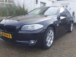 Zwart Gebruikt 2013 BMW 520 Executive Sedan | € 10.900 (Eerlijke prijs)