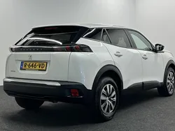 Wit Gebruikt 2022 Peugeot 2008 Active SUV | € 18.000 (Goede deal)