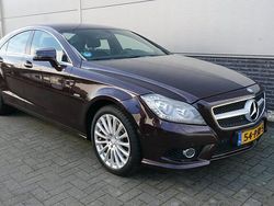 Bruin Gebruikt 2011 Mercedes CLS350 AMG Sedan | € 14.750 (Eerlijke prijs)