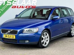 Blauw, metallic lak Gebruikt 2006 Volvo V50 Momentum Stationwagen | € 6.850 (Duur)