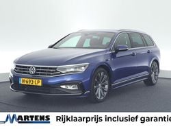 Blauw Gebruikt 2020 VW Passat Elegance Stationwagen | € 27.949 (Eerlijke prijs)