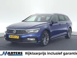 Blauw Gebruikt 2020 VW Passat Elegance Stationwagen | € 30.949 (Iets duurder)