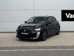 Zwart Gebruikt 2024 Peugeot 208 Allure Hatchback | € 24.940 (Eerlijke prijs)