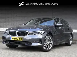 Grijs Gebruikt 2021 BMW 320e Stationwagen | € 31.885 (Iets duurder)