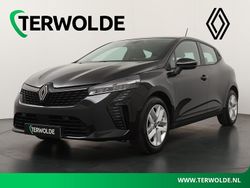 Zwart Nieuw 2025 Renault Clio V Evolution Hatchback | € 24.840 (Duur)