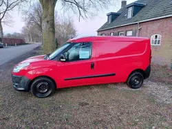 Rood Gebruikt 2011 Fiat Doblò MPV | € 2.950 (Eerlijke prijs)