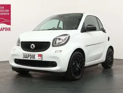 Wit Gebruikt 2020 Smart ForTwo Electric Drive Hatchback | € 9.899 (Eerlijke prijs)