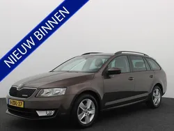 Bruin Gebruikt 2014 Skoda Octavia Business Line Stationwagen | € 8.888 (Iets duurder)