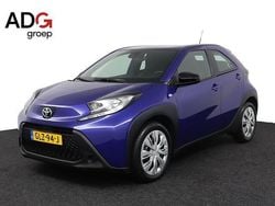Blauw Gebruikt 2024 Toyota Aygo X Play SUV | € 17.450 (Goede deal)