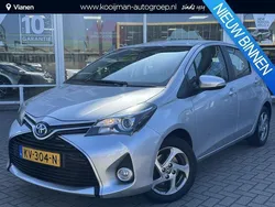 Grijs Gebruikt 2016 Toyota Yaris Trend Hatchback | € 14.950 (Eerlijke prijs)