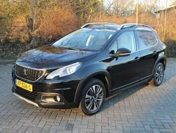 Zwart, metallic lak Gebruikt 2017 Peugeot 2008 Allure SUV | € 13.850 (Duur)