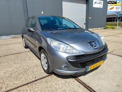 Grijs Gebruikt 2010 Peugeot 206+ Hatchback | € 2.150 (Eerlijke prijs)