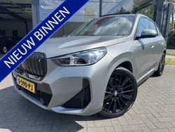 Grijs Gebruikt 2023 BMW iX1 M Sport SUV | € 44.950 (Goede deal)