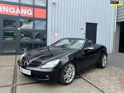 Zwart Gebruikt 2007 Mercedes SLK200 Cabriolet | € 9.950 (Iets duurder)