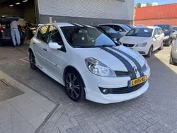 Wit Gebruikt 2009 Renault Clio II Collection Hatchback | € 1.740 (Super prijs)