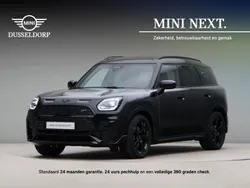 Midnight black ii (zwart metallic) Gebruikt 2024 Mini Countryman SUV | € 42.950 (Goede deal)