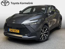 Grijs, metallic lak Gebruikt 2024 Toyota C-HR SUV | € 39.750 (Goede deal)