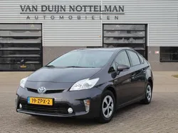 Grijs Gebruikt 2013 Toyota Prius Comfort Hatchback | € 10.950 (Eerlijke prijs)