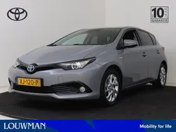 Grijs Gebruikt 2019 Toyota Auris Hybrid Plus Hatchback | € 20.945 (Iets duurder)
