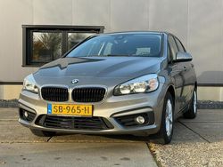 Grijs Gebruikt 2017 BMW 216 Executive Stationwagen | € 13.250 (Eerlijke prijs)