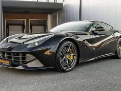 Zwart, metallic lak Gebruikt 2013 Ferrari F12 Coupé | € 224.950