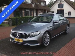 Grijs Gebruikt 2016 Mercedes E220 Ambition Sedan | € 23.900