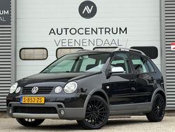 Zwart Gebruikt 2005 VW Polo Cross Hatchback | € 3.450 (Eerlijke prijs)