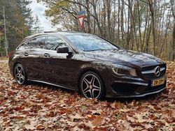 Bruin Gebruikt 2015 Mercedes CLA250 AMG line Sedan | € 16.995 (Super prijs)