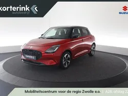 Rood Nieuw 2025 Suzuki Swift Style Hatchback | € 24.498 (Eerlijke prijs)