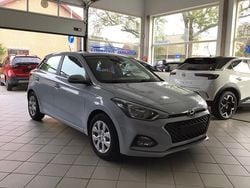 Blauw Gebruikt 2020 Hyundai i20 Comfort Hatchback | € 13.500 (Goede deal)