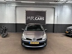Blauw Gebruikt 2006 Renault Clio II Hatchback | € 2.250 (Eerlijke prijs)