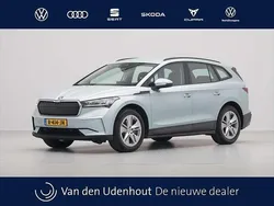 Grijs Gebruikt 2022 Skoda Enyaq iV SUV | € 23.940 (Super prijs)