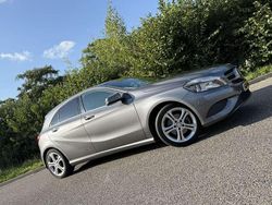 Grijs Gebruikt 2014 Mercedes A180 Prestige Stationwagen | € 12.500 (Duur)