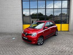 Rood Gebruikt 2019 Renault Twingo Collection Hatchback | € 9.745 (Eerlijke prijs)