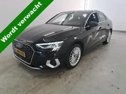 Zwart, metallic lak Gebruikt 2021 Audi A3 Sedan | € 22.900 (Goede deal)