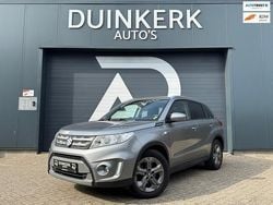 Grijs Gebruikt 2016 Suzuki Vitara SUV | € 13.250 (Eerlijke prijs)