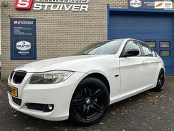 Wit Gebruikt 2009 BMW 318 Sedan | € 5.950 (Eerlijke prijs)
