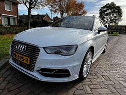 Wit Gebruikt 2015 Audi A3 e-tron Hatchback | € 9.700 (Super prijs)