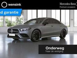 Grijs Gebruikt 2021 Mercedes CLA250e Premium Sedan | € 31.850 (Eerlijke prijs)