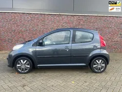 Grijs Gebruikt 2006 Peugeot 107 Hatchback | € 1.750 (Eerlijke prijs)