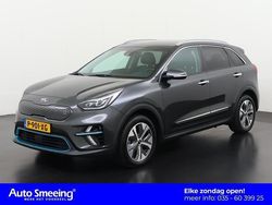 Grijs Gebruikt 2022 Kia e-Niro SUV | € 23.895 (Super prijs)
