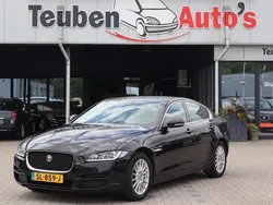 Zwart Gebruikt 2018 Jaguar XE R-Sport Sedan | € 14.895 (Eerlijke prijs)