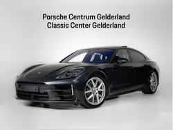 Grijs Gebruikt 2025 Porsche Panamera 4 Sedan | € 174.900