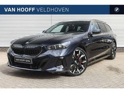 Zwart Nieuw 2025 BMW 530e M Sport Stationwagen | € 97.599 (Duur)