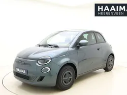 Groen Nieuw 2025 Fiat 500e Hatchback | € 41.950