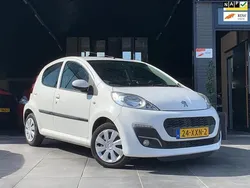 Wit Gebruikt 2012 Peugeot 107 Active Hatchback | € 4.394 (Eerlijke prijs)