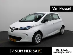 Wit Gebruikt 2019 Renault Zoe Life Hatchback | € 10.940 (Eerlijke prijs)