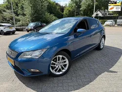 Blauw Gebruikt 2013 Seat Leon Style Hatchback | € 9.949 (Eerlijke prijs)
